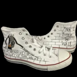 Pink Floyd converse the Wall